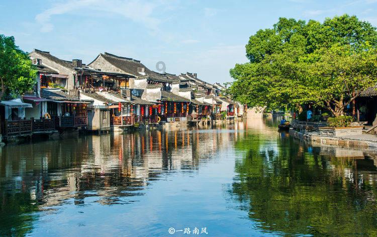 顶级车手炫技,电马极限漂移
